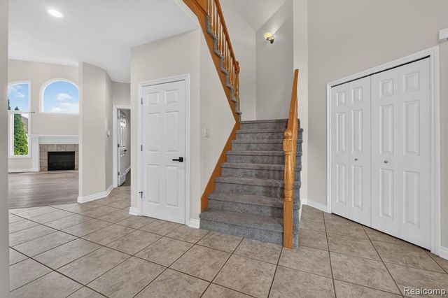 21642 Kendyl Court, Macomb, MI 48044