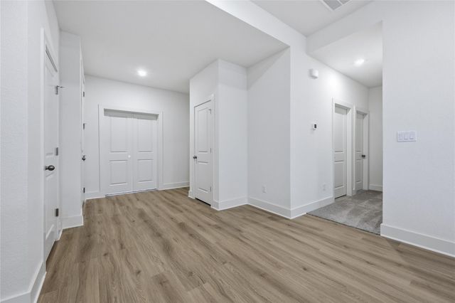 20308 Boggy Ford RD, Lago Vista, TX 78645