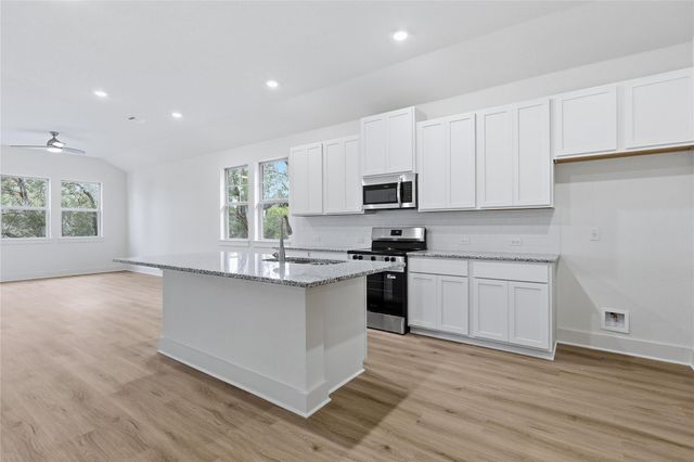 20308 Boggy Ford RD, Lago Vista, TX 78645