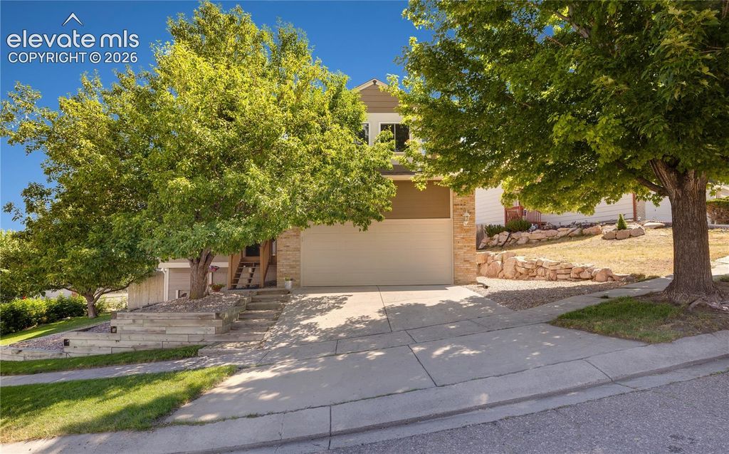 2620 Lear Drive, Colorado Springs, CO 80920 — exterior