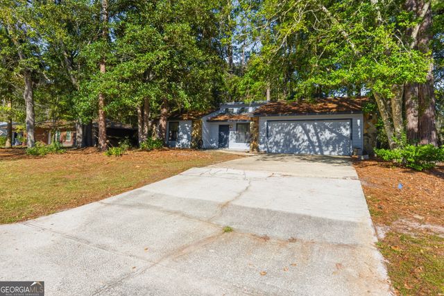 206 Creekwood Drive, Kingsland, GA 31548