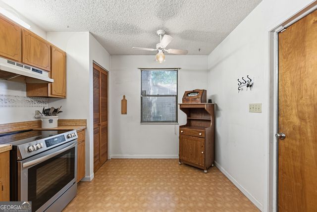 206 Creekwood Drive, Kingsland, GA 31548