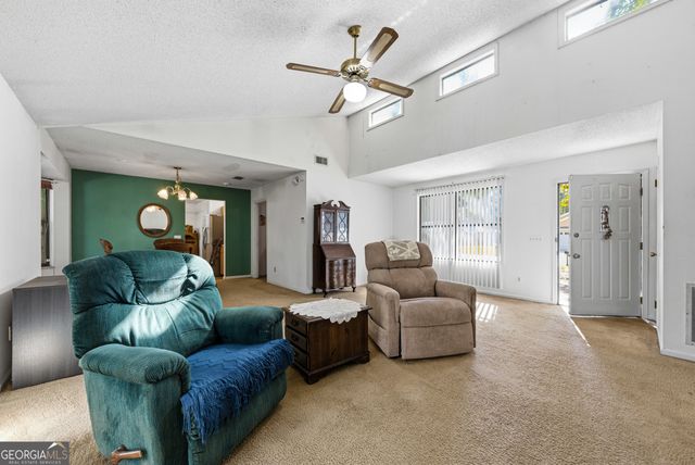 206 Creekwood Drive, Kingsland, GA 31548