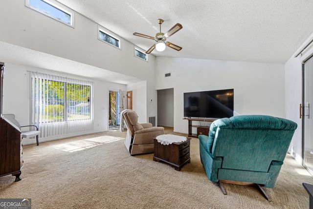 206 Creekwood Drive, Kingsland, GA 31548