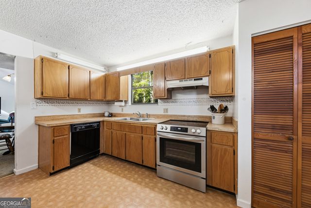 206 Creekwood Drive, Kingsland, GA 31548