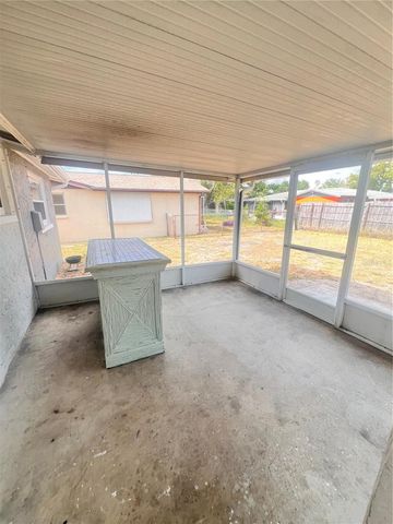 9910 LAKE CHRISE LANE, Port Richey, FL 34668