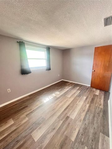 9910 LAKE CHRISE LANE, Port Richey, FL 34668