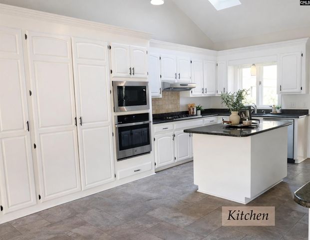 202 Columbia Club Drive E, Blythewood, SC 29016