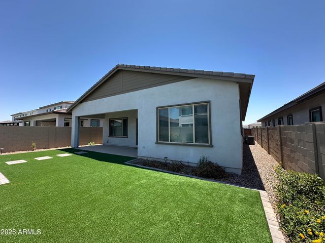 22698 E SADDLE Way, Queen Creek, AZ 85142