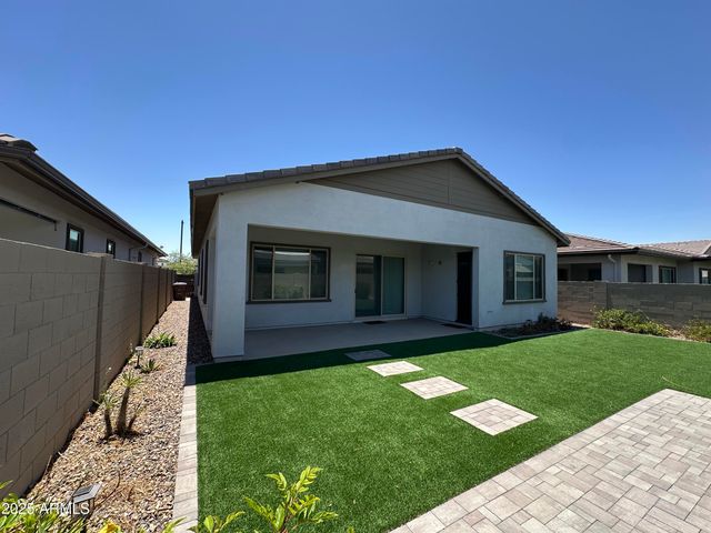 22698 E SADDLE Way, Queen Creek, AZ 85142