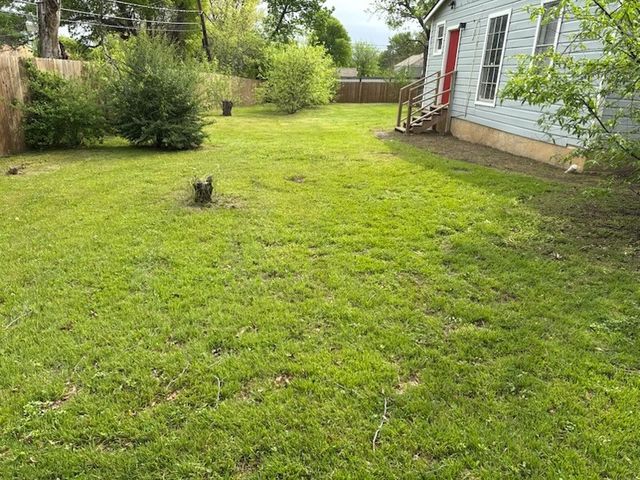 2517 Glencrest Drive, Fort Worth, TX 76119
