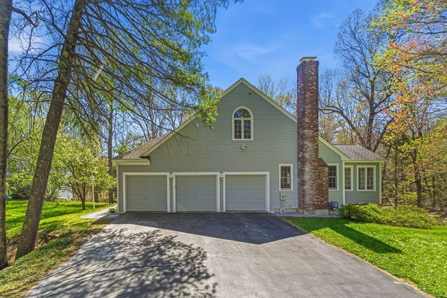 5 Parmley Dr, Acton, MA 01720