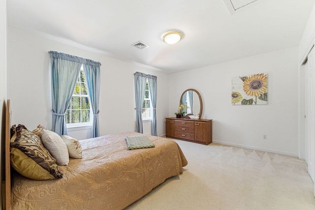 5 Parmley Dr, Acton, MA 01720