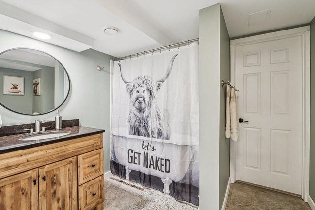 402 Schwantz Road, Pardeeville, WI 53954