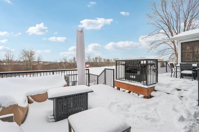 402 Schwantz Road, Pardeeville, WI 53954