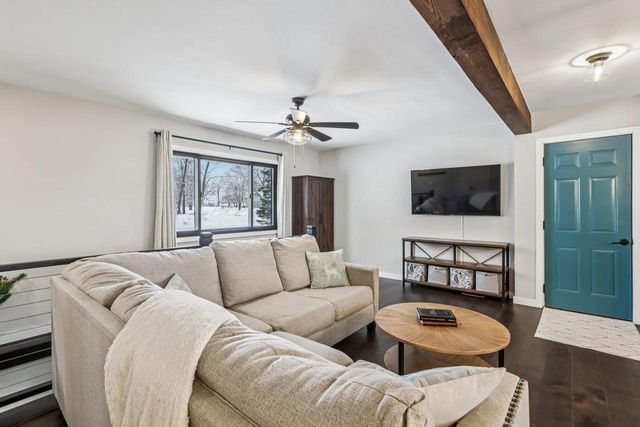 402 Schwantz Road, Pardeeville, WI 53954