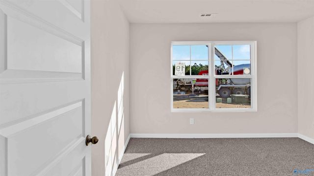 9924 Sequoyah Cove Drive SE, Owens Cross Roads, AL 35763
