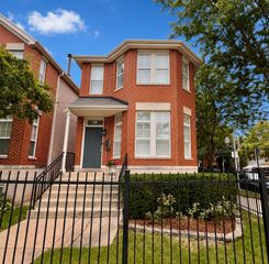 1501 N Larrabee Street, Chicago, IL 60610