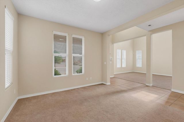 8200 Go West Road NW, Albuquerque, NM 87120