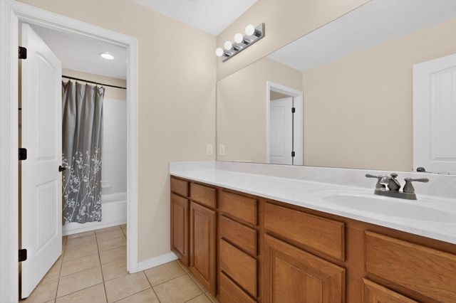 8200 Go West Road NW, Albuquerque, NM 87120