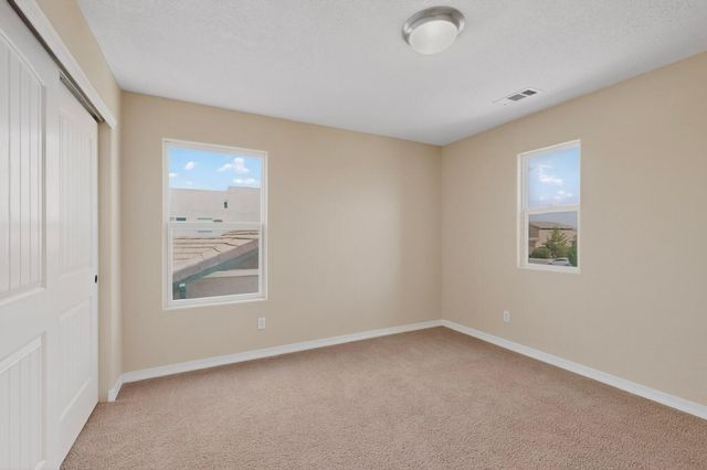 8200 Go West Road NW, Albuquerque, NM 87120