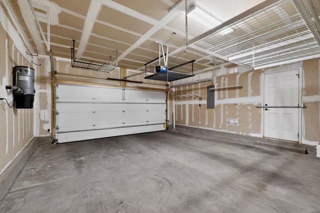 8200 Go West Road NW, Albuquerque, NM 87120