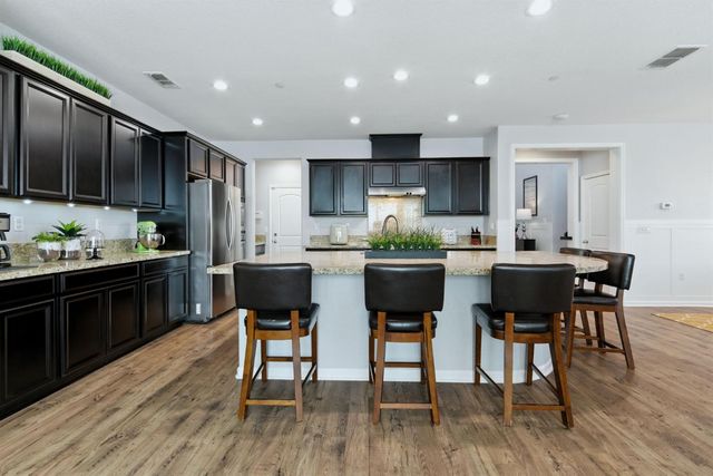 18200 Broadmoor Way, Lathrop, CA 95330