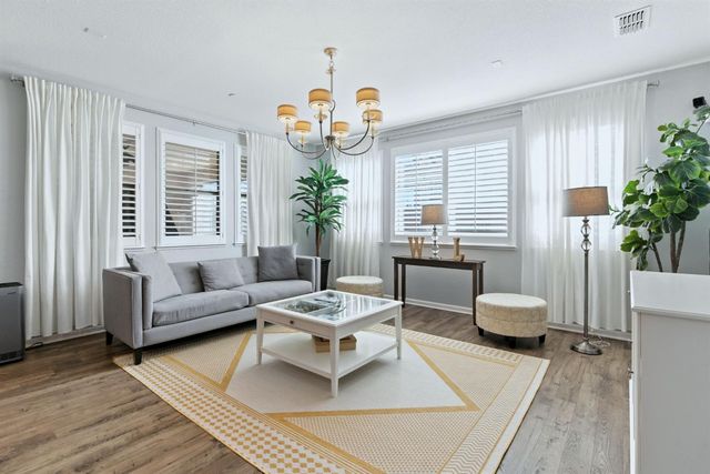 18200 Broadmoor Way, Lathrop, CA 95330