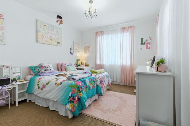 18200 Broadmoor Way, Lathrop, CA 95330