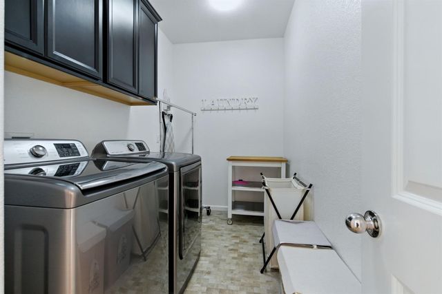 18200 Broadmoor Way, Lathrop, CA 95330