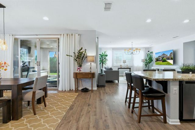 18200 Broadmoor Way, Lathrop, CA 95330