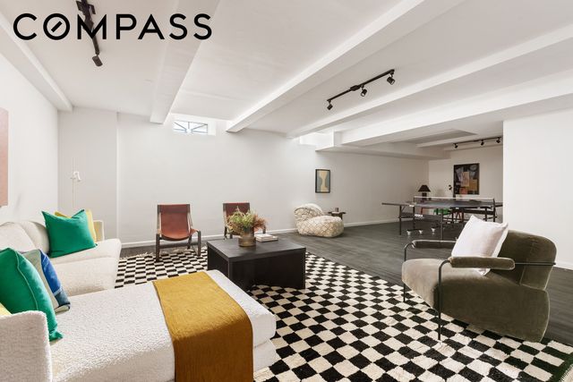 78 Ridge St Apt 1F, New York City, NY 10002