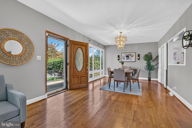 2705 GLEN AVE, Baltimore, MD 21215