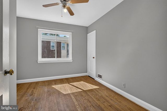 2705 GLEN AVE, Baltimore, MD 21215