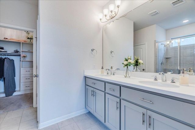 4513 Lucabella LN, Leander, TX 78641