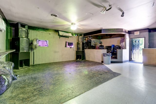 2700 Tucker Rd, Nashville, TN 37218