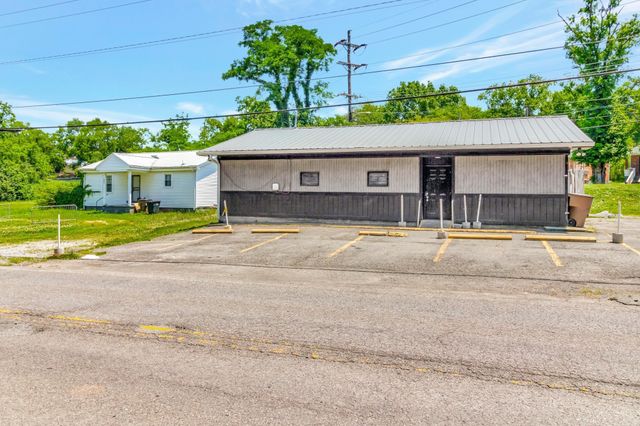 2700 Tucker Rd, Nashville, TN 37218