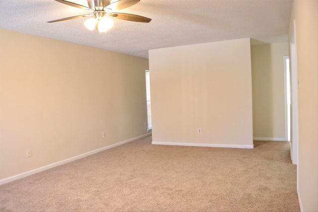 4418 SPRING PARK DR, Memphis, TN 38141