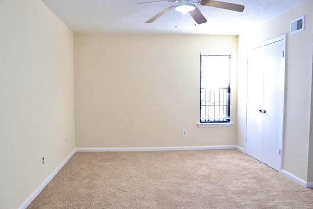 4418 SPRING PARK DR, Memphis, TN 38141