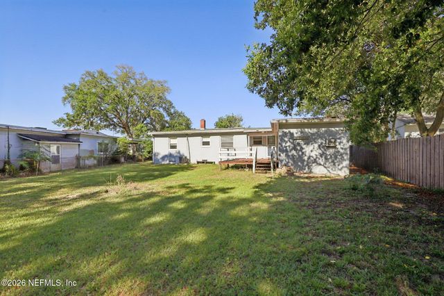 737 WREN Road, Jacksonville, FL 32216