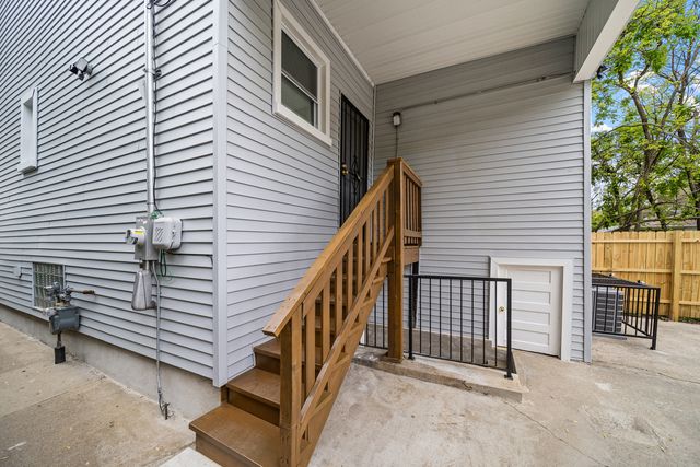 639 N Leamington Avenue, Chicago, IL 60644