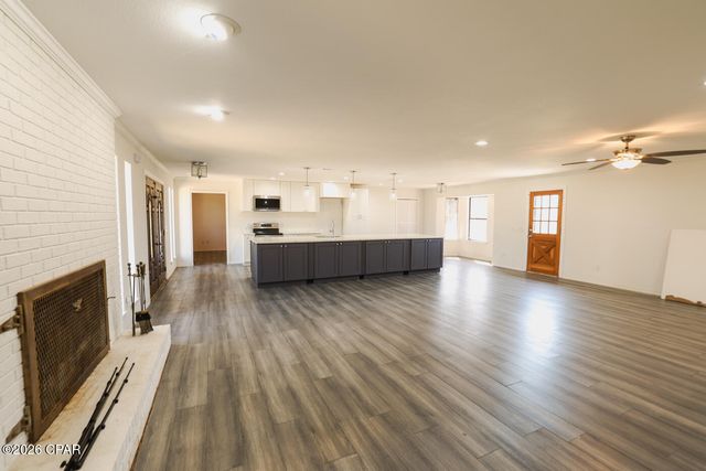 8334 E Florida 22, Panama City, FL 32404