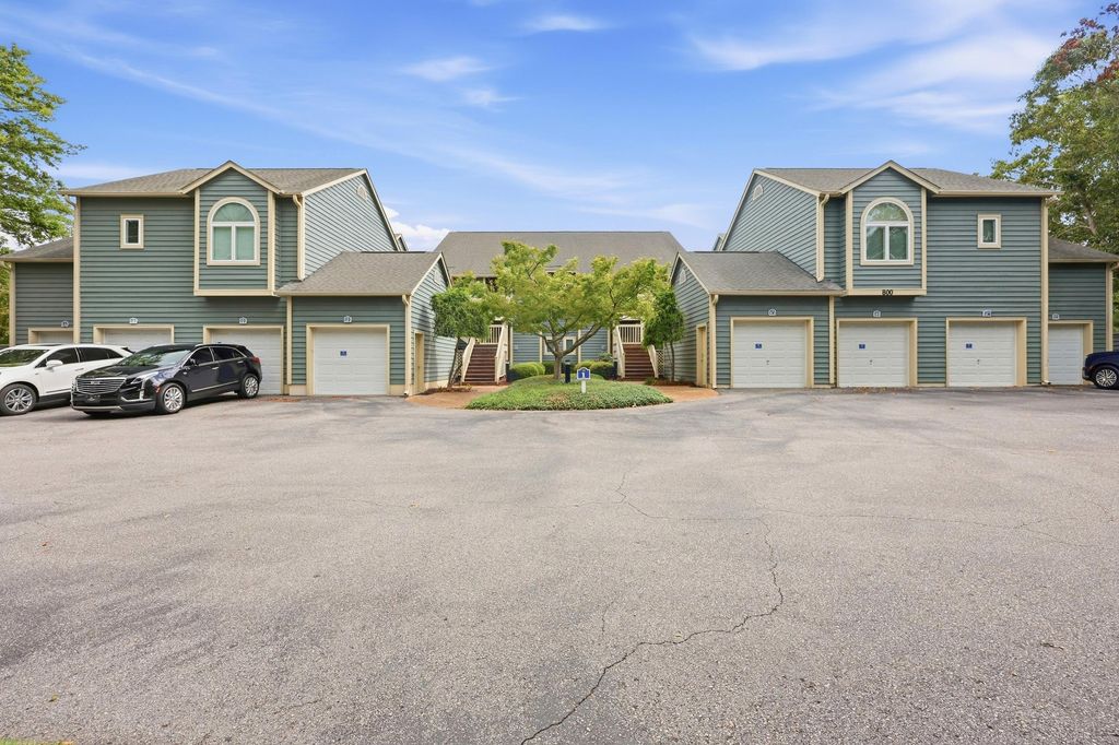 800 Castleford Cir Apt 1D, Myrtle Beach, SC 29572 — exterior