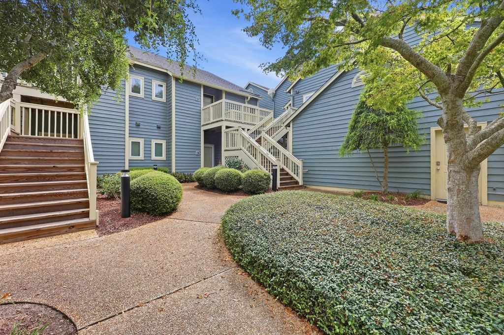 800 Castleford Cir Apt 1D, Myrtle Beach, SC 29572 — photo 5