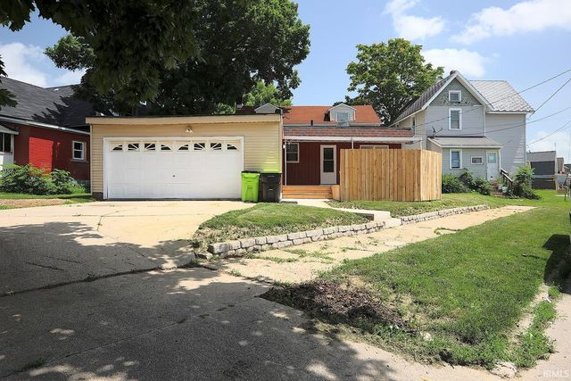 824 S Jefferson Street, Huntington, IN 46750