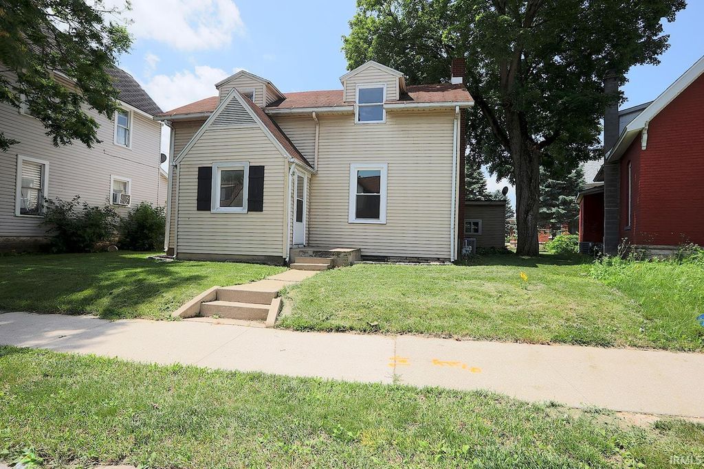 824 S Jefferson Street, Huntington, IN 46750