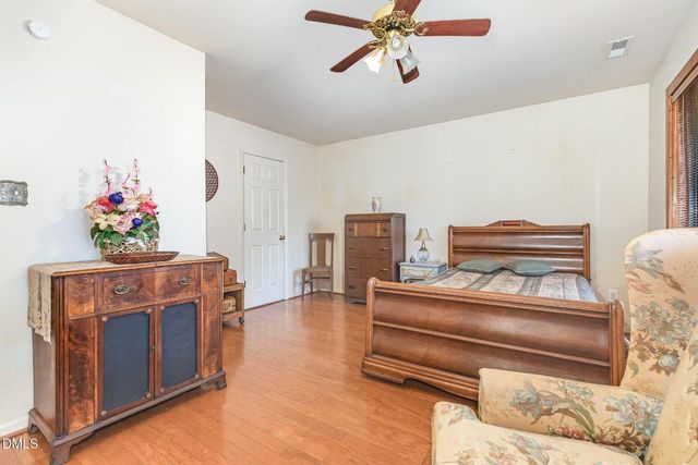 8516 Dunlee Falls Road, Raleigh, NC 27613