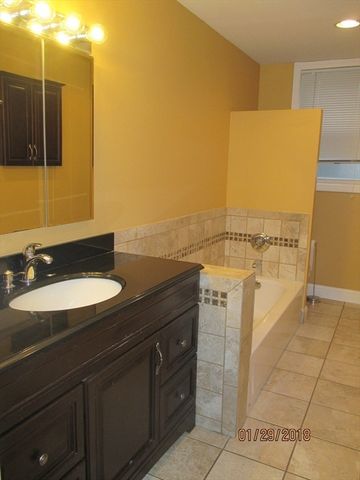 4 Beck Rd, Arlington, MA 02476