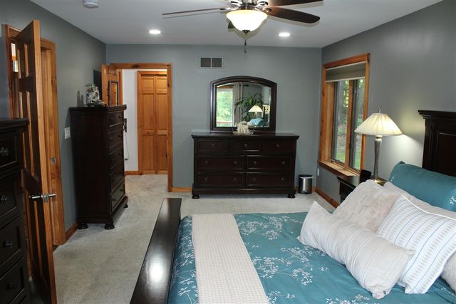 1224 W David Kempf Court, Saline, MI 48176