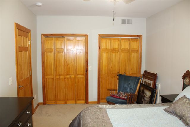 1224 W David Kempf Court, Saline, MI 48176